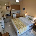 Pagaseon Rooms And Apartments 4*