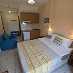 Pagaseon Rooms And Apartments