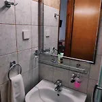 Pagaseon Rooms And Apartments
