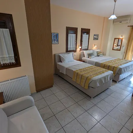 Aparthotel Pagaseon Rooms And Apartments 4*