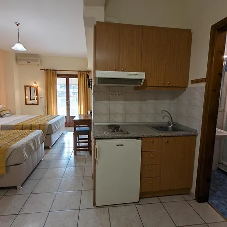 Aparthotel Pagaseon Rooms And Apartments Kala Nera