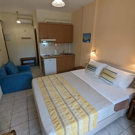 Pagaseon Rooms And Apartments