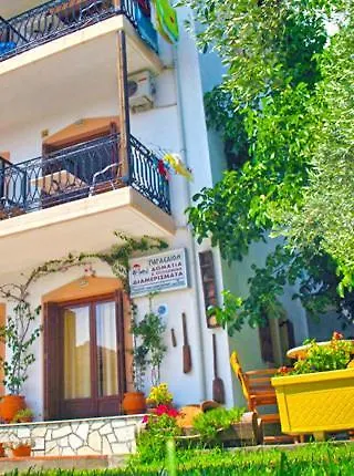 Pagaseon Rooms And Apartments 4* Kala Nera