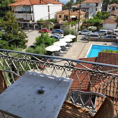 Pagaseon Rooms And Apartments 4* Kala Nera