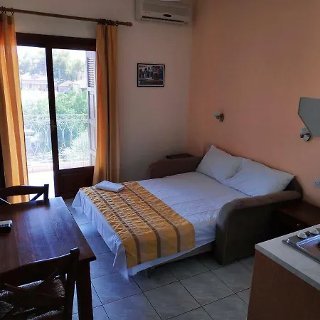 Pagaseon Rooms And Apartments Aparthotel