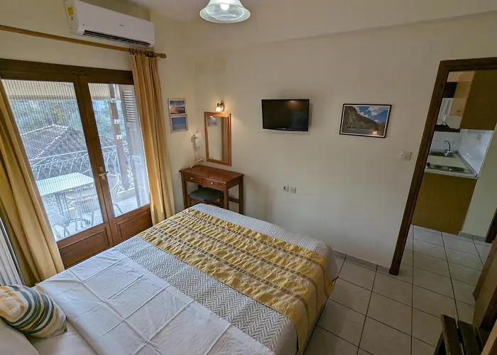 Pagaseon And بلاك كالا