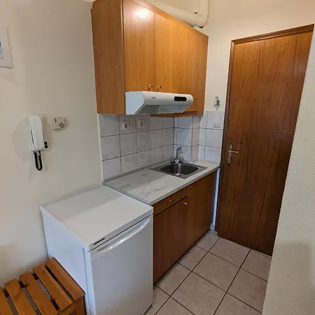 Pagaseon And Apartmanhotel