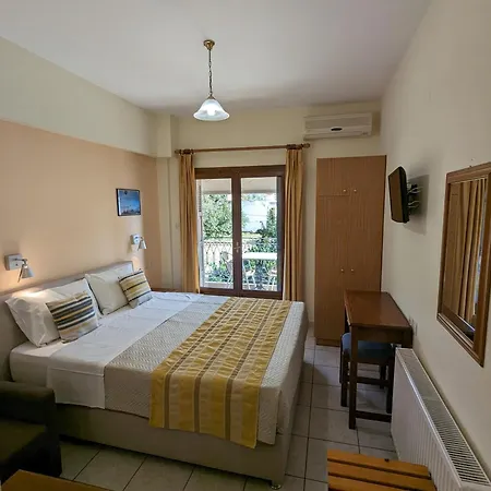 Pagaseon And Apartmanhotel