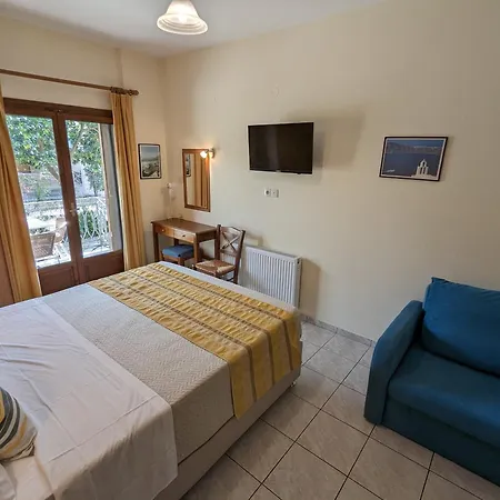 Aparthotel Pagaseon And