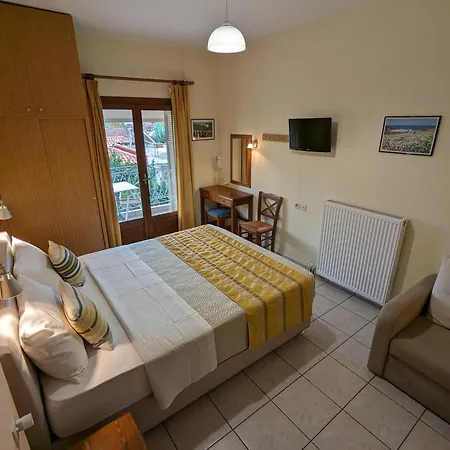 Pagaseon And Apartmanhotel 4*