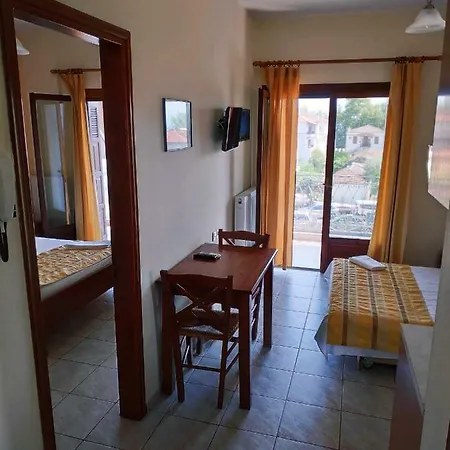 Apartmanhotel Pagaseon And 4*