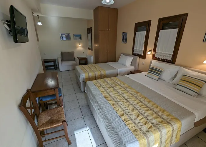 Pagaseon Rooms And Apartments Aparthotel Kala Nera